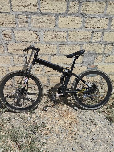 tutacaqlı üçtəkərli velosiped: İşlənmiş Dağ velosipedi Adidas, 26", sürətlərin sayı: 7