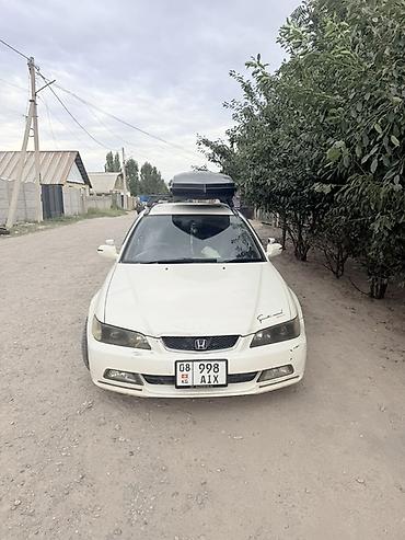 wagon: Honda Accord: 2002 г., Универсал — 2