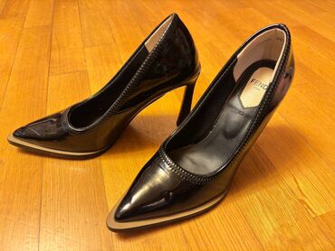 женские леопардовые туфли: Туфли, Размер: 38, цвет - Черный, Б/у