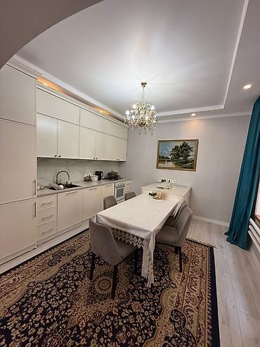 Долгосрочная аренда домов: 296 м², 7 комнат, Кондиционер, Парковка, Забор, огорожен — 7