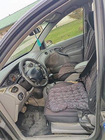 Ford: Ford Focus: 2002 г., Автомат, Седан — 5