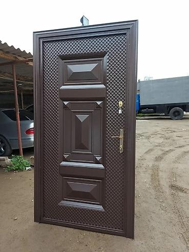 Giriş qapıları: Yeni Giriş qapısı Zəmanətli, Ödənişli quraşdırma, Ödənişli çatdırılma, Rayonlara çatdırılma — 5