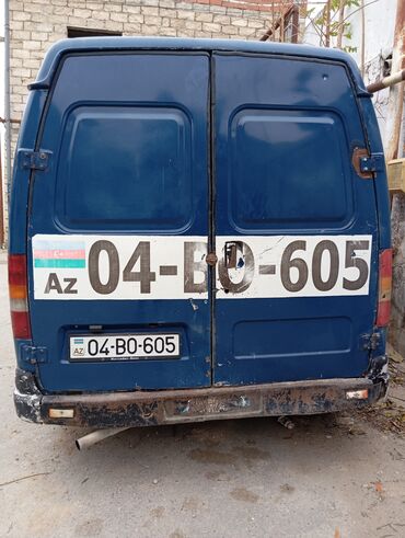 QAZ: QAZ Sobol: 2.4 l | 2002 il 360000 km Van/Minivan