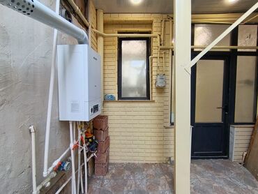 Köhnə tikili: Bakı, 2 otaqlı, Köhnə tikili, m. Sahil, 30 kv. m — 18