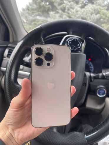 Apple iPhone: IPhone 13 Pro, Б/у, 256 ГБ, Золотой, 85 %