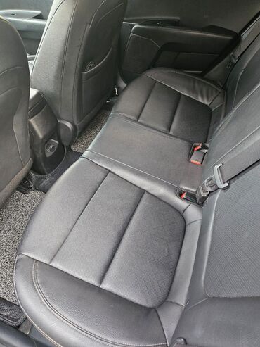 Kia: Kia Stonic: 2018 г., 1.6 л, Дизель, Кроссовер — 9