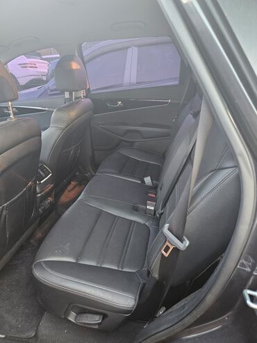 Kia: Kia Sorento: 2018 г., 2 л, Автомат, Дизель, Внедорожник — 8