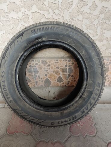 шина 205 65 17: Шины 205 / 65 / R 15, Зима, Б/у, 1 шт, Легковые, Япония, Bridgestone