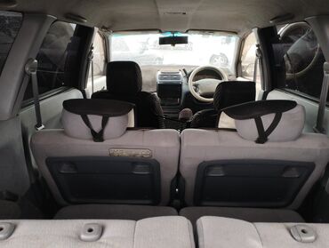 Toyota: Toyota Ipsum: 2000 г., 2 л, Автомат, Бензин, Минивэн — 5