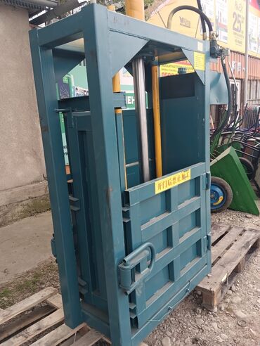 Пресс станки: Продаю пресс гидравлический вертикальный для картона, бумаги, целофана — 10