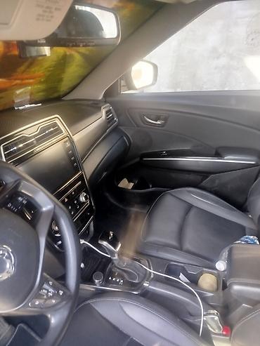 rexton разбор: Ssangyong Tivoli: 2020 г., Автомат, Кроссовер — 4