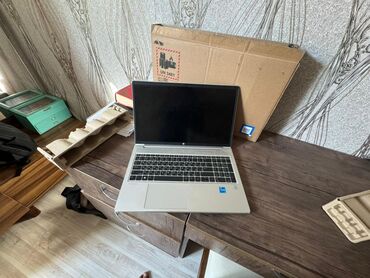 заказать жк матрицу на телевизор: HP noutbuk - Korpus: gümüşü rəng, nazik çərçivəli ekran, tam ölçülü