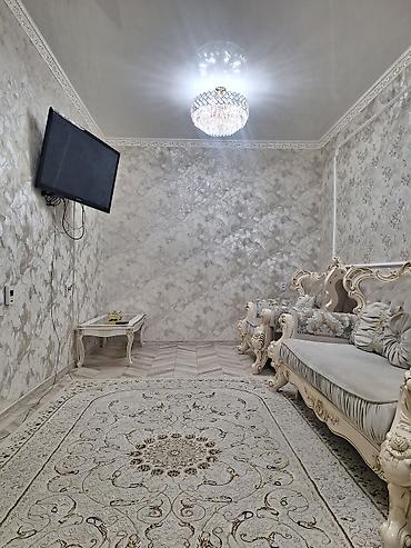 Продажа коттеджей и домов: Продаём добротный двухуровневый дом в селе Ленинское. По второй линии — 22