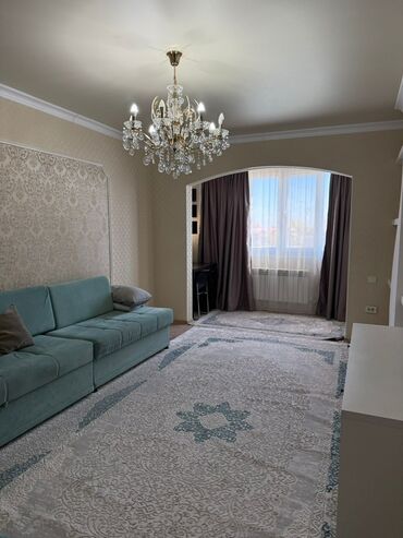 продаю дом в ново покровке: 2 комнаты, 61 м², 106 серия улучшенная, 4 этаж, Евроремонт