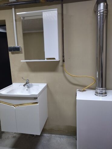 Долгосрочная аренда домов: 40 м², 3 комнаты, Забор, огорожен, Подвал, погреб — 4