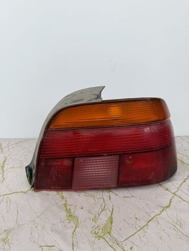мерседес гигант 711: BMW
