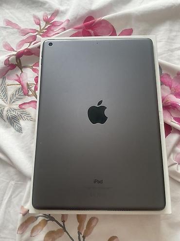 ipad air: Apple iPad, цвет Space Gray, с кнопкой Home и Touch ID. Экран 9.7–10.2 — 1