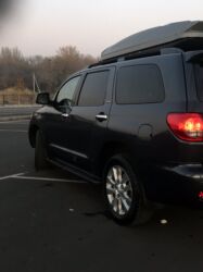 Toyota: Toyota Sequoia: 2009 г., 5.7 л, Автомат, Бензин, Внедорожник — 5