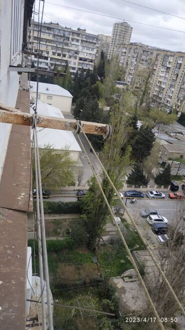 Uzunmüddətli kirayə mənzillər: Ev remontdan yeni cixib 4 ay boş qalib cemi. Ev esyasiz verilir, Su — 12