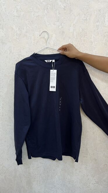 мужская футболка с рисунком: Футболка с длинным рукавом Uniqlo U - Модель: AIRism Cotton Crew Neck