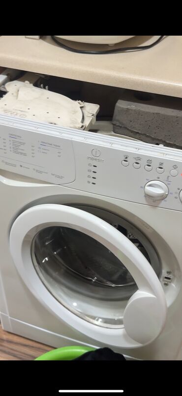 не рабочие стиральные машины: Стиральная машина Indesit, Б/у, Автомат