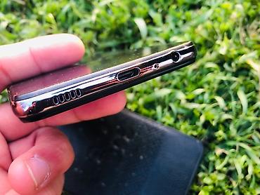 Samsung: Samsung Galaxy A52 — 9