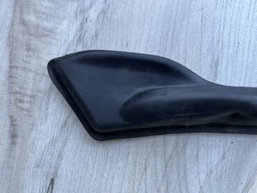 Двери и комплектующие: Уплотнитель двери Задняя левая Lexus, Б/у, Оригинал — 5