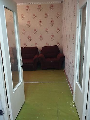 цены на квартиры гик бишкек: 3 комнаты, 63 м², 105 серия, 1 этаж, Требуется ремонт — 5