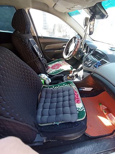 lancer 9: Chevrolet Cruze: 2012 г., 1.6 л, Механика, Бензин, Седан — 6