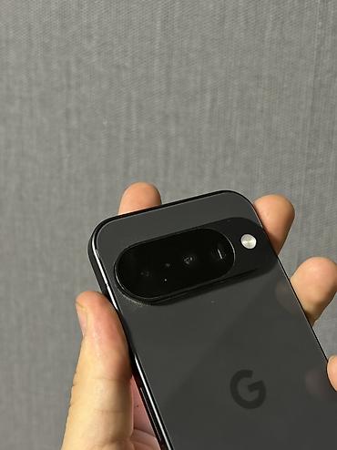 pixel 10: Google Pixel 10, Б/у, 128 ГБ, цвет - Черный, eSIM — 2