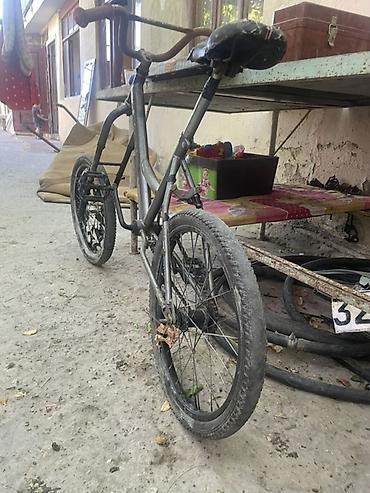 18 lik velosiped: Uşaq velosipedi – BMX üslubunda gövdə Xüsusiyyətlər: - Kiçik ölçülü — 3