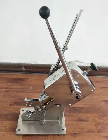 Kolbasa, sosiska aparatları: Kolbasa, toyuq paketləri, meyvə- tərəvəz setkaları ağzını bağlıyan — 5