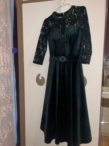 женское платье 56 размера: Metroparkdan alinib 289 manata 1 defe toya geyinilib 34-36 razmere