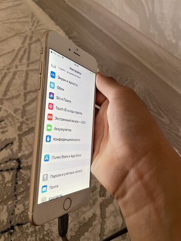 телефон нот 8: IPhone 6 Plus, Б/у, 16 ГБ, Desert Titanium, Кабель, 83 %