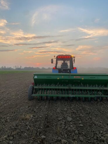 Traktorlar: Belarus 892 traktoru – güclü və etibarlı universal kənd təsərrüfatı — 14