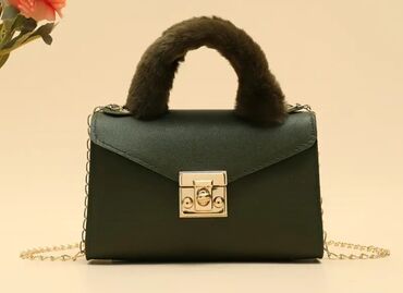 lacoste torbice muške: Elegant purse, Material: Leather