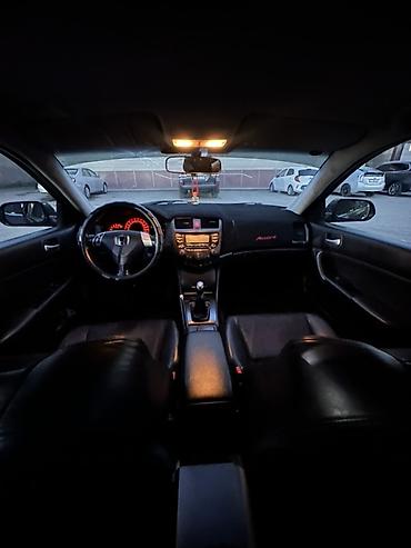 sonata d8: Honda Accord: 2003 г., 2 л, Механика, Бензин, Седан — 8