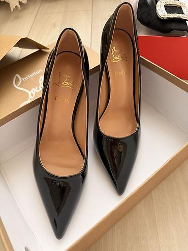 Туфли: Туфли, 38, Christian Louboutin, Новый, цвет - Черный — 1