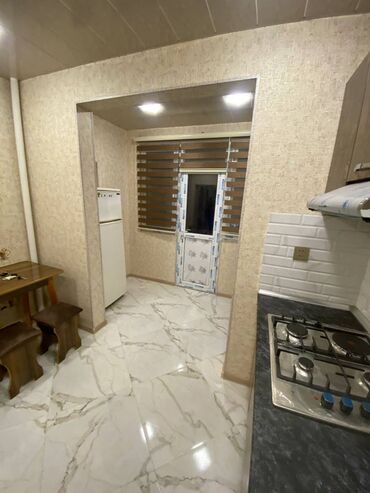 Uzunmüddətli kirayə mənzillər: Xətai Rayonu Əhmədli Metrosu Bakı Kino Teatrı 2 otaq. Mərtəbə - 9/3 — 5