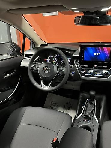 Унаа сатуу: Toyota Corolla: 2021 г., 1.8 л, Вариатор, Гибрид, Седан — 8