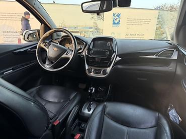 Chevrolet: Chevrolet Spark: 2018 г., Автомат, Бензин, Хэтчбэк — 6