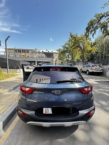 продаю чехлы: Kia Stonic: 2019 г., 1.4 л, Автомат, Бензин, Кроссовер — 2