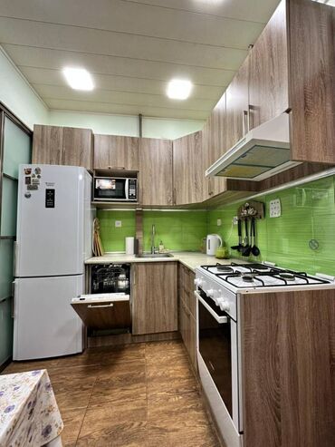 Uzunmüddətli kirayə mənzillər: Şəhərin tam mərkəzində, Sahil parkının yaxınlığında, Xaqani küçəsində — 3