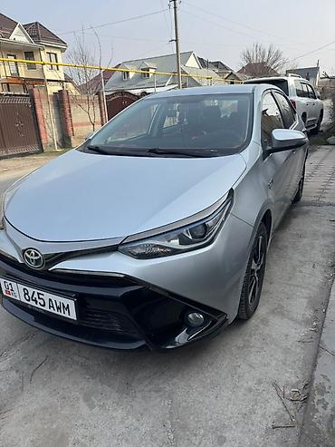 транс: Toyota Corolla: 2020 г., 1.8 л, Вариатор, Гибрид, Седан — 1