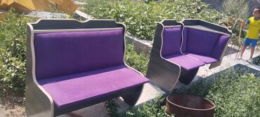 срочно и недорого кухонный уголок в идеальном состоянии: Кухонный стол и стул, Б/у, Самовывоз