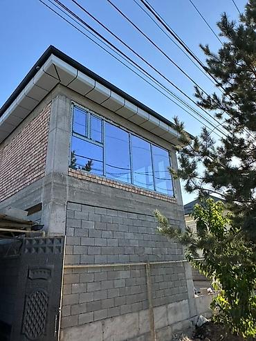archa group: Алюминиевое окно на заказ, Тип окна: Витражные, Мансардные, Панорамные, Декоративные особенности: Декоративный переплет, Бесплатная установка, В рассрочку — 10