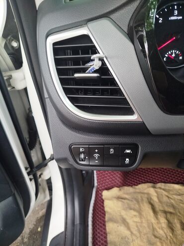 Kia: Kia Seltos: 2020 г., 1.6 л, Робот, Дизель, Кроссовер — 13