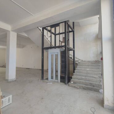 Digər kommersiya daşınmaz əmlakı: Xırdalan şəhəri, AAAF Park yaşayış kompleksində, ümumi sahəsi 1000 — 8