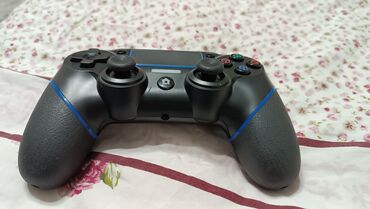 бу джойстик ps4: Геймпад SVEN GC-4020
Продам дешево