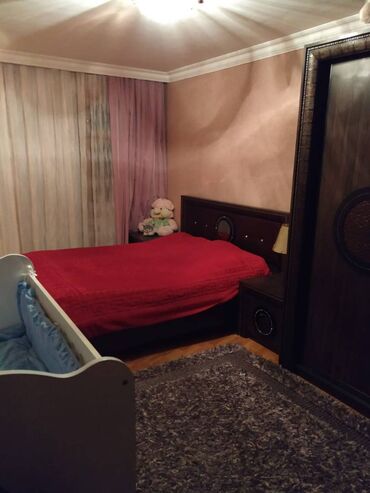 Uzunmüddətli kirayə mənzillər: Neftçilər metrosuna yaxın Baksel arenaya yaxin 5 mertebeli binanın — 7